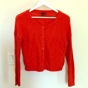 Gorgeous Coral Sweater✨2 for $10✨